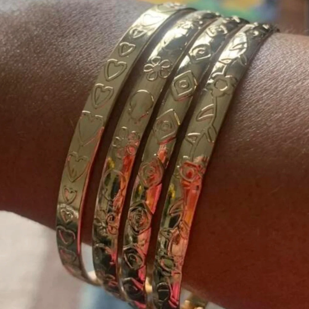 4 Piece Gold Heart Textured Layered Stacked Bangle Set